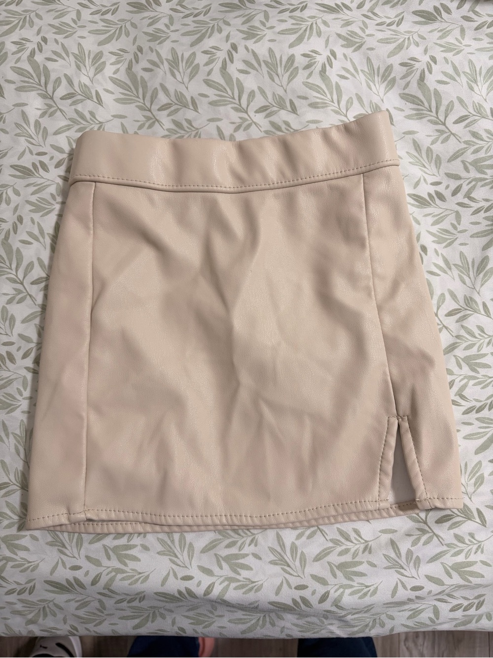 wonder nation Cream Faux-Leather Skirt with Side Slit